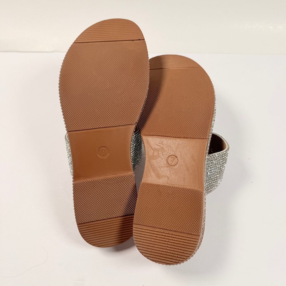 TOP Moda Silver Rhinestone Sandals - Picture 4 of 4